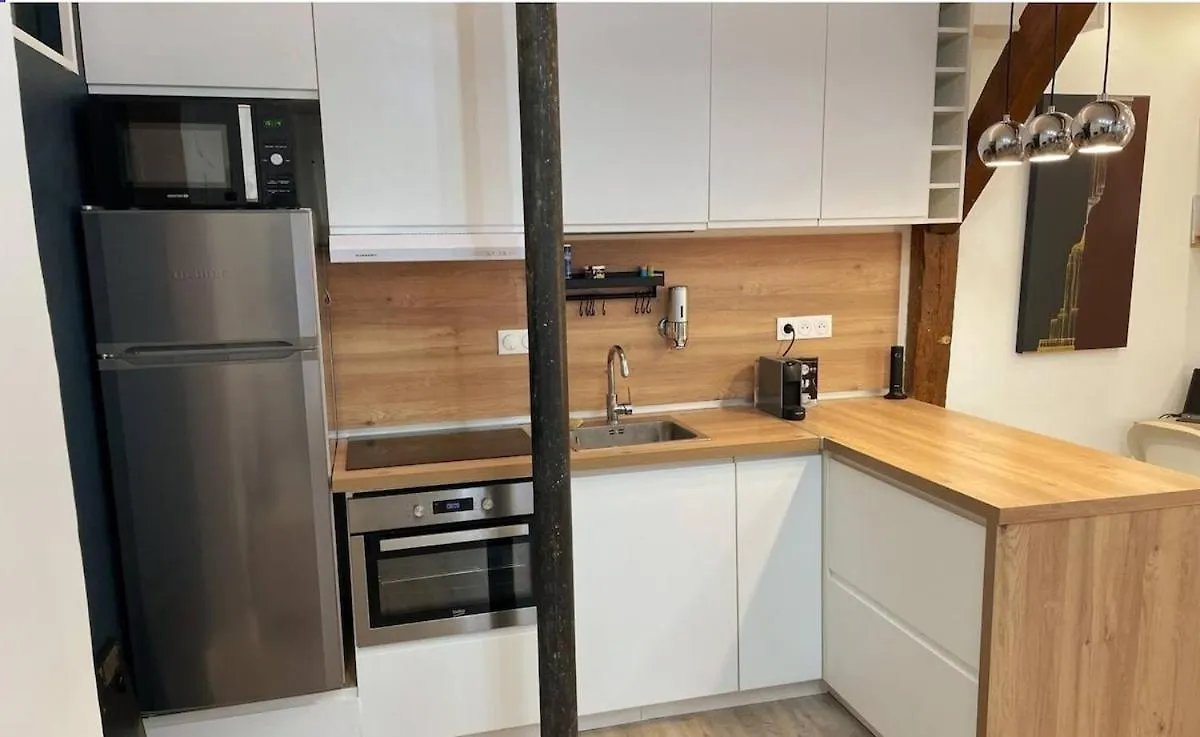 Apartment On Rue Morvan Παρίσι 0*,